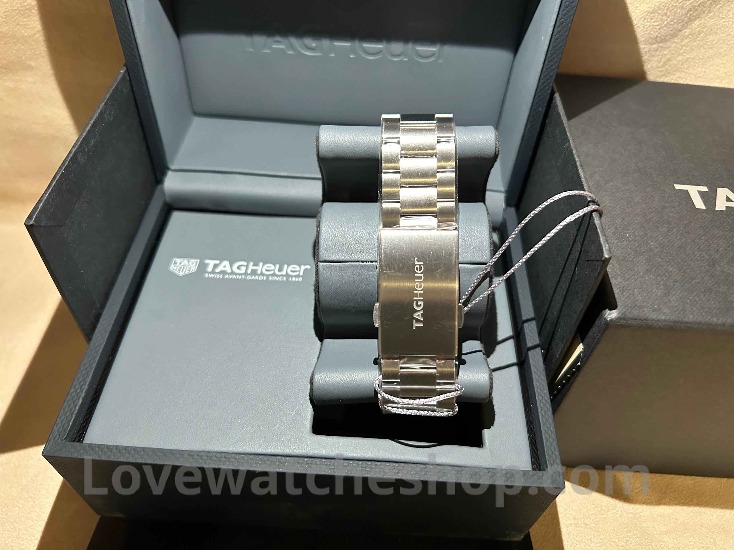 TAG Heuer Formula 1 Quartz
Blue Dial Steel - Image 6